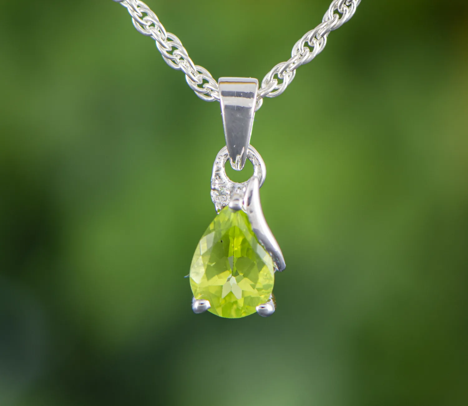 Pandantiv cu Peridot