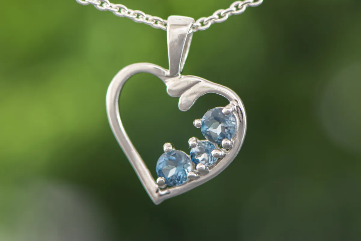 Topaz Albastru
