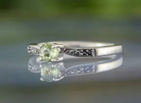 Inel cu Safir Verde