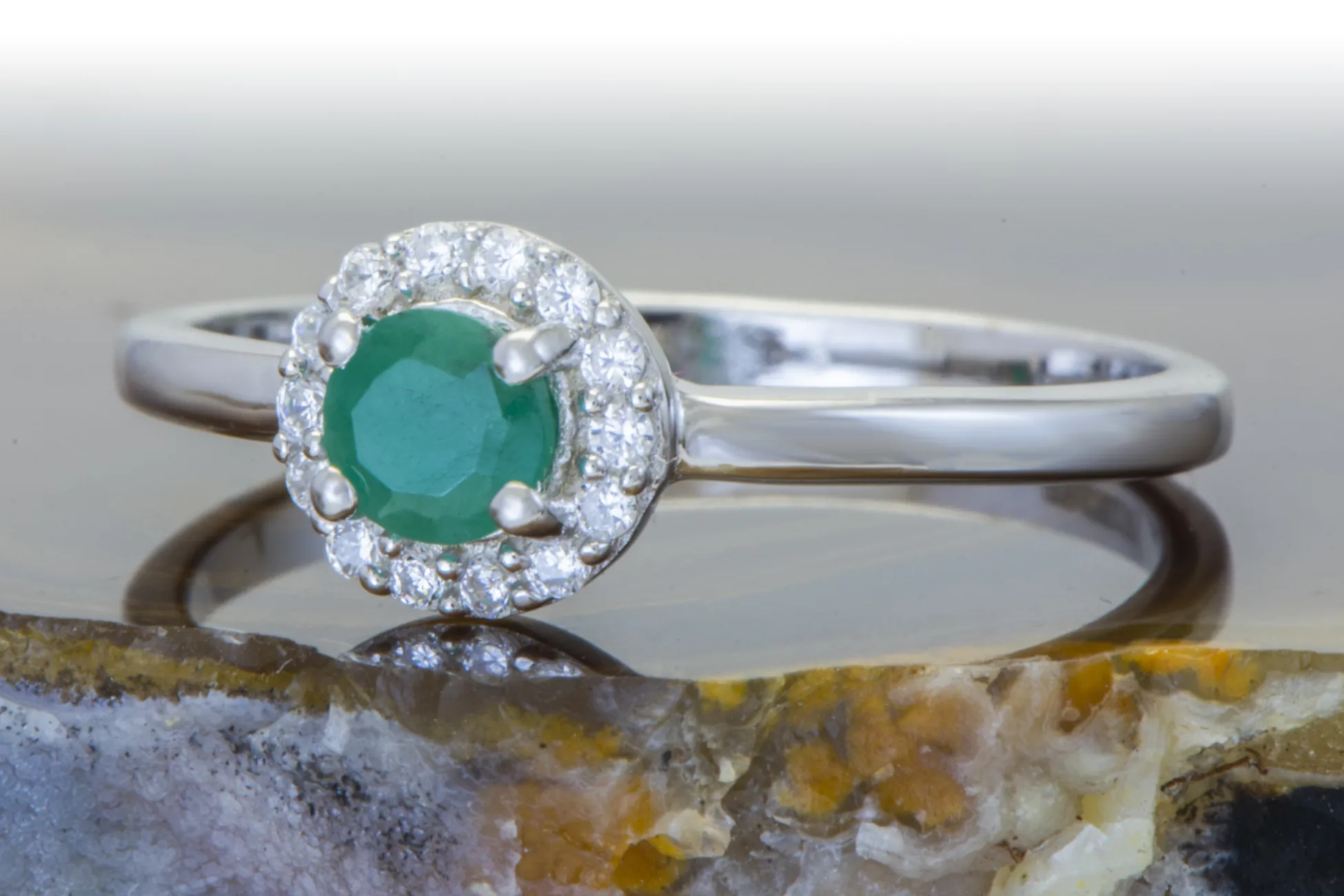 Inel din argint cu Smarald (Emerald)