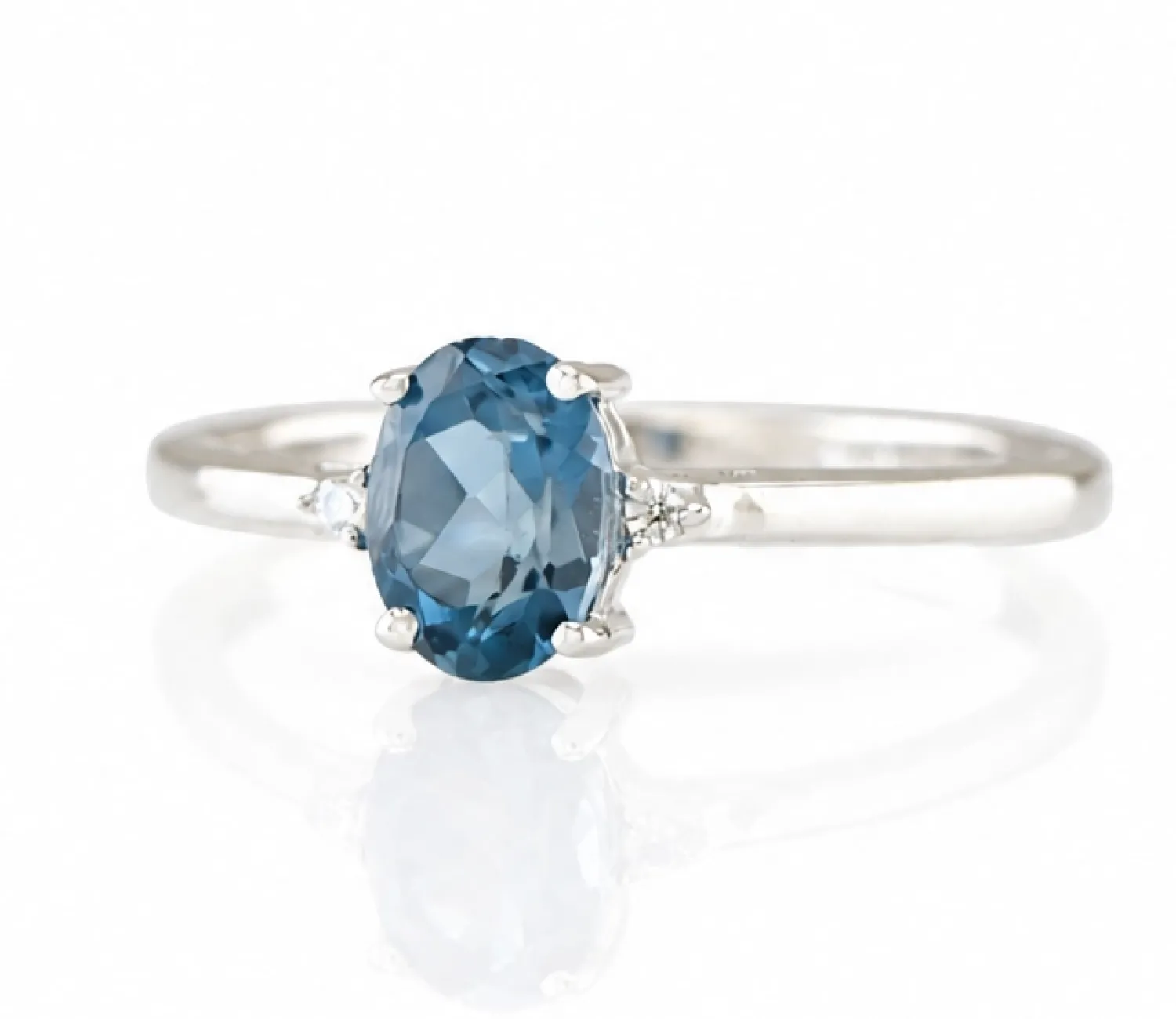 Inel de argint cu topaz London