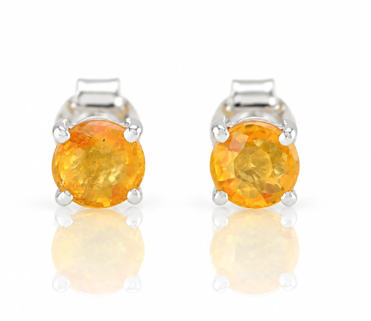 Cercei din argint cu safir galben natural, 5 mm din Sri Lanka